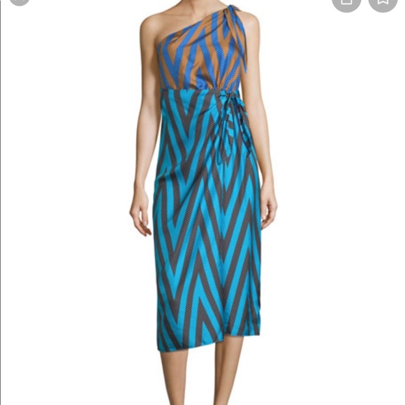 Diane Von Furstenberg Dresses & Skirts - Diane Von Furstenberg one-shoulder dress